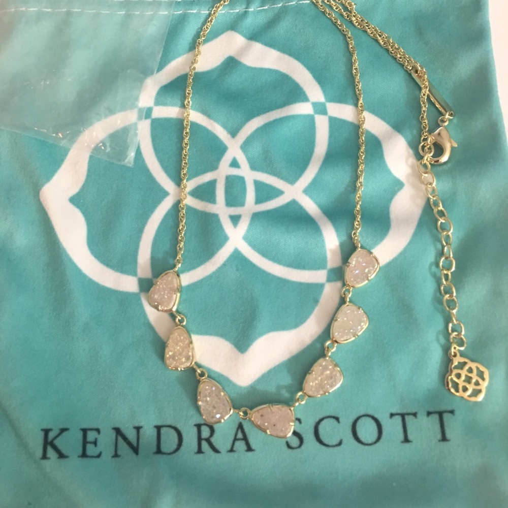 BRAND NEW Kendra Scott Connie Necklace Iridescent